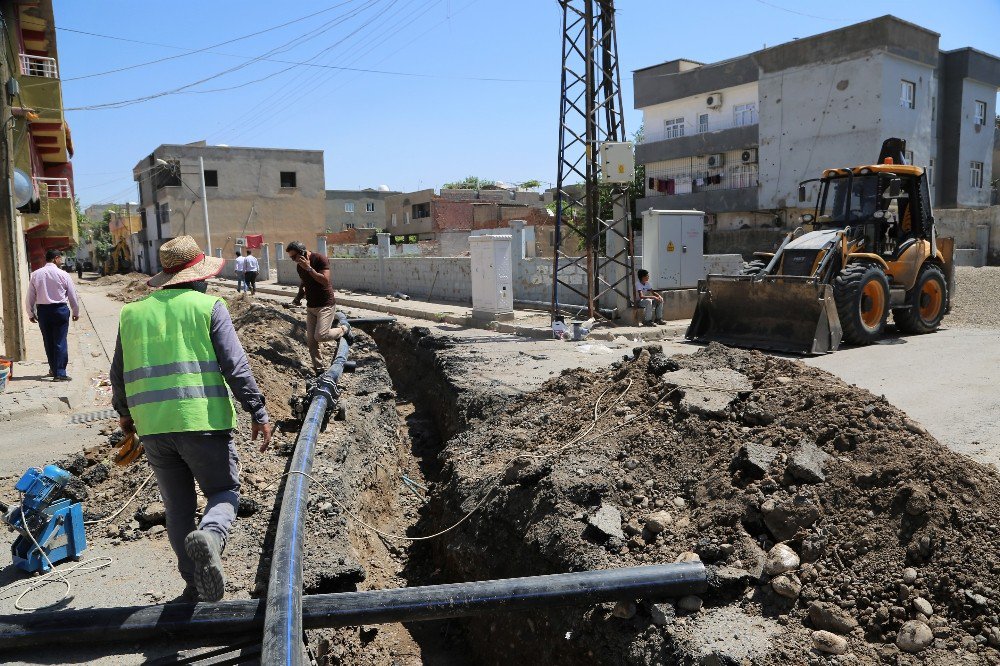 Cizre Genelinde İçme Suyu Şebeke Hattı Döşeme Çalışmaları Başlatıldı