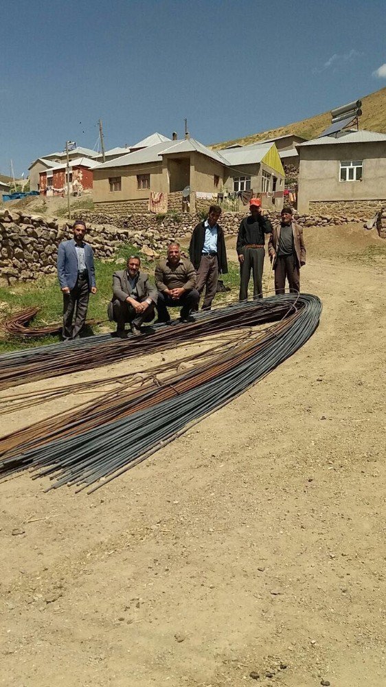 Çaldıran Belediyesinden Cami Ve Taziye Evi Yapımı