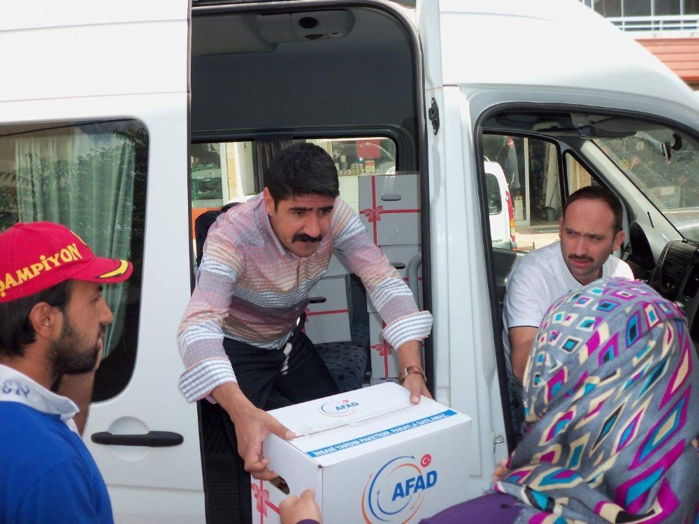 Elazığ’da Afad’dan Suriyeli Ailelere Yardım