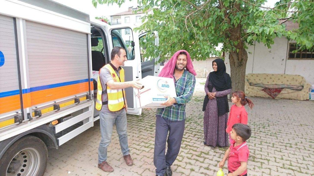 Afad’dan Suriyeli Ailelere Yardım