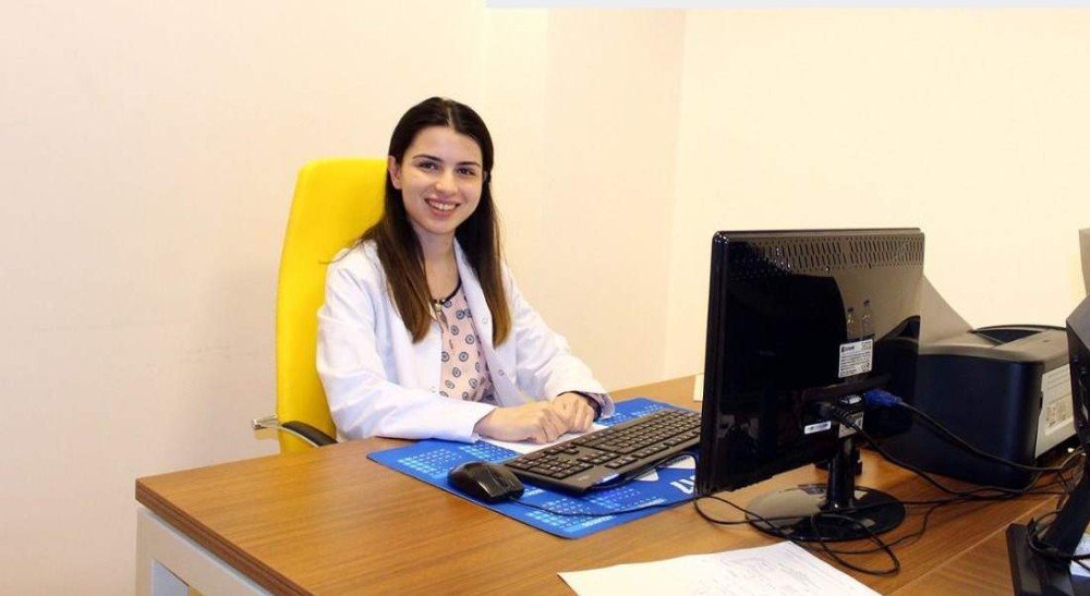 Dinar Devlet Hastanesi’ne 2 Yeni Doktor Atandı