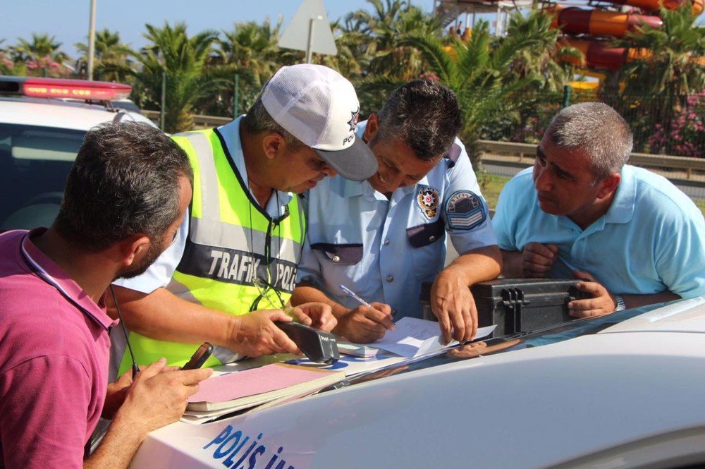 Alanya’da Zincirleme Kaza