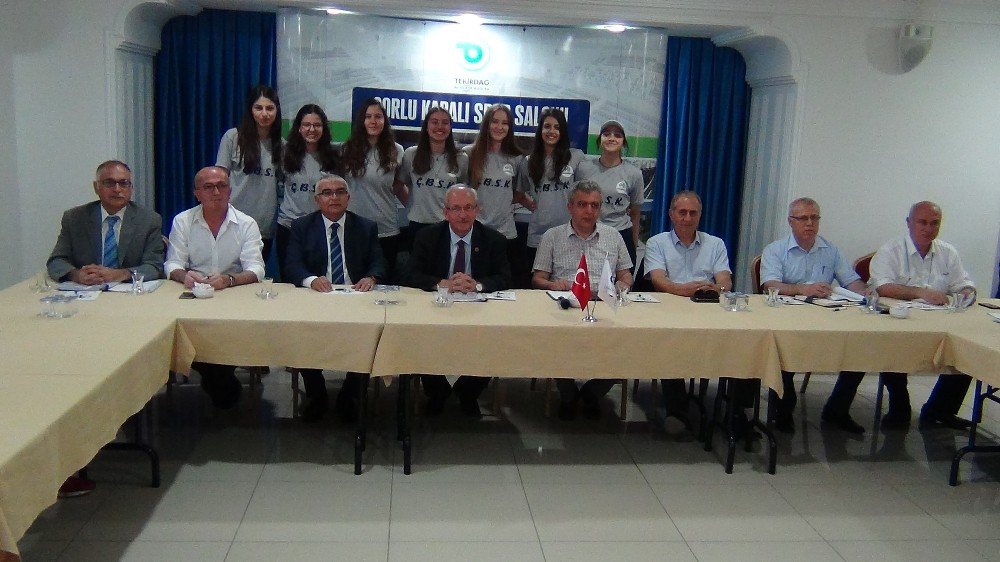 Tekirdağ Büyükşehir Belediyesi Çorlu’ya Spor Salonu Yaptıracak