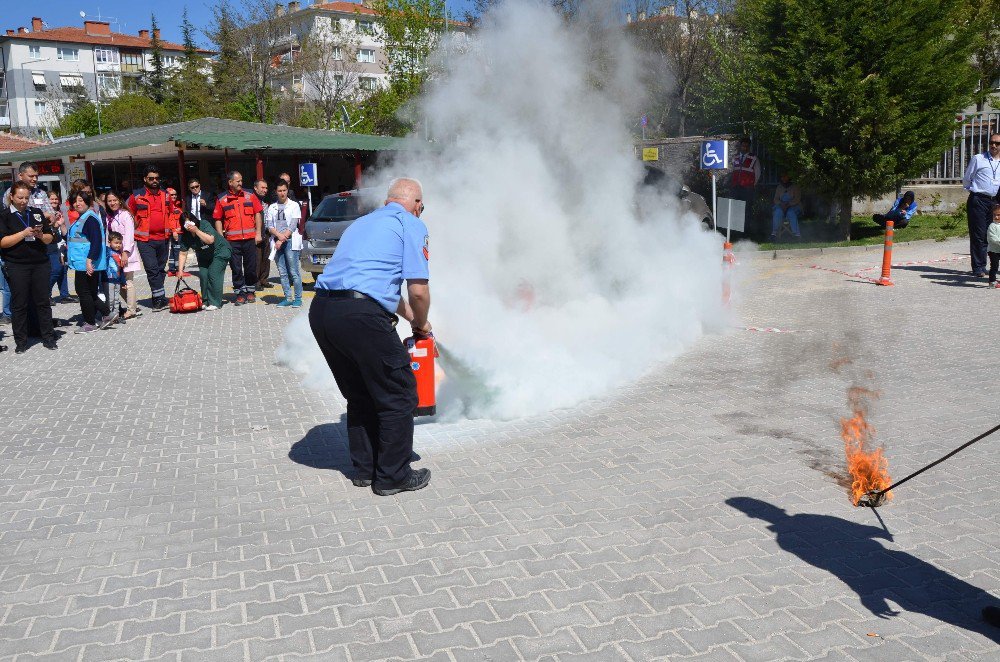 Hastanelerde Sivil Savunma Tatbikatları Yapıldı