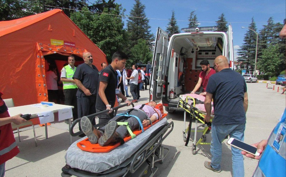 Hastanelerde Sivil Savunma Tatbikatları Yapıldı