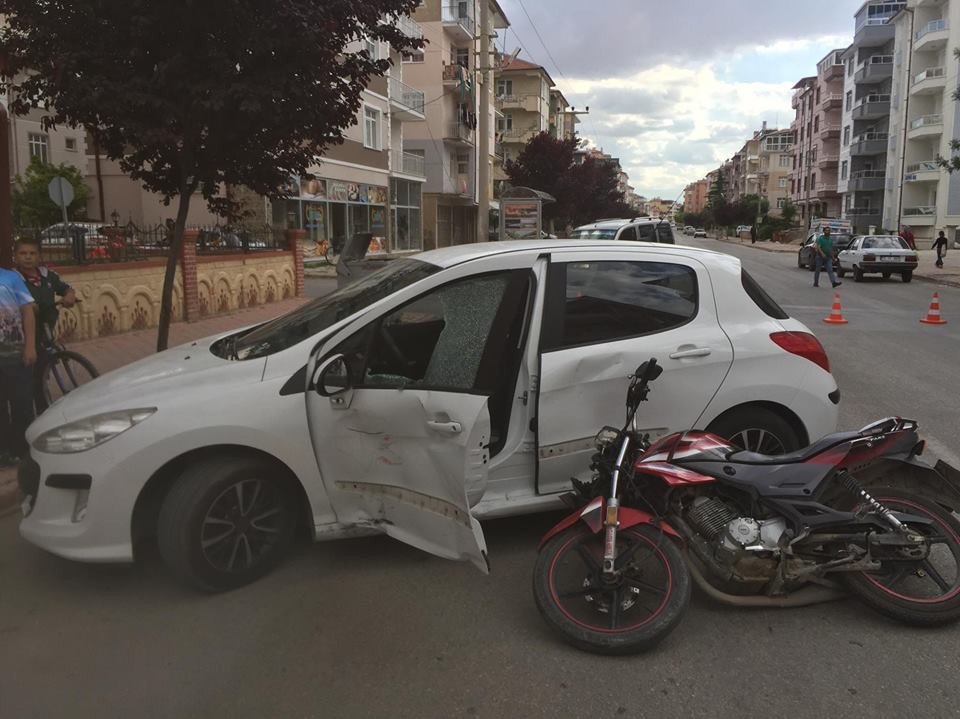 Karaman’da Trafik Kazaları: 2 Yaralı