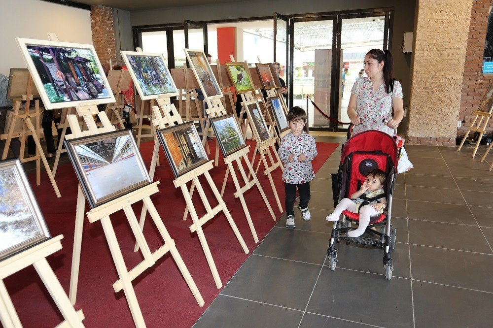 Karma Fotoğraf Sergisi Gebze Center’da Açıldı