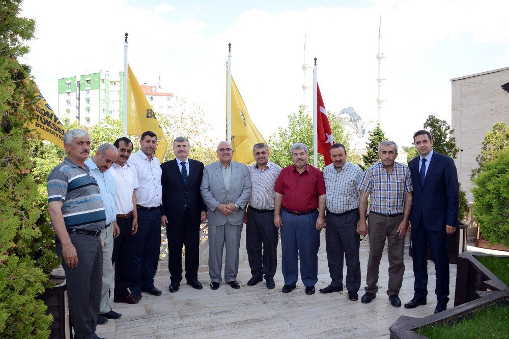 Akyürek: "Karatay’daki Değişimde Muhtarların Büyük Katkısı Var"