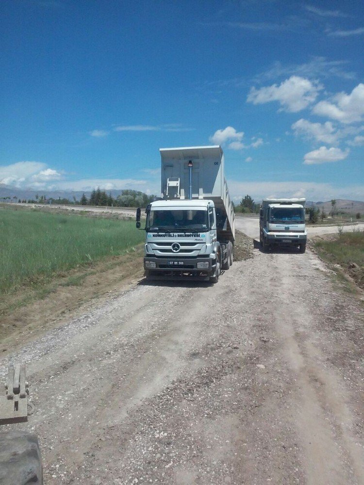 Korkuteli Belediyesi, Yol Çalışmalarına Devam Ediyor