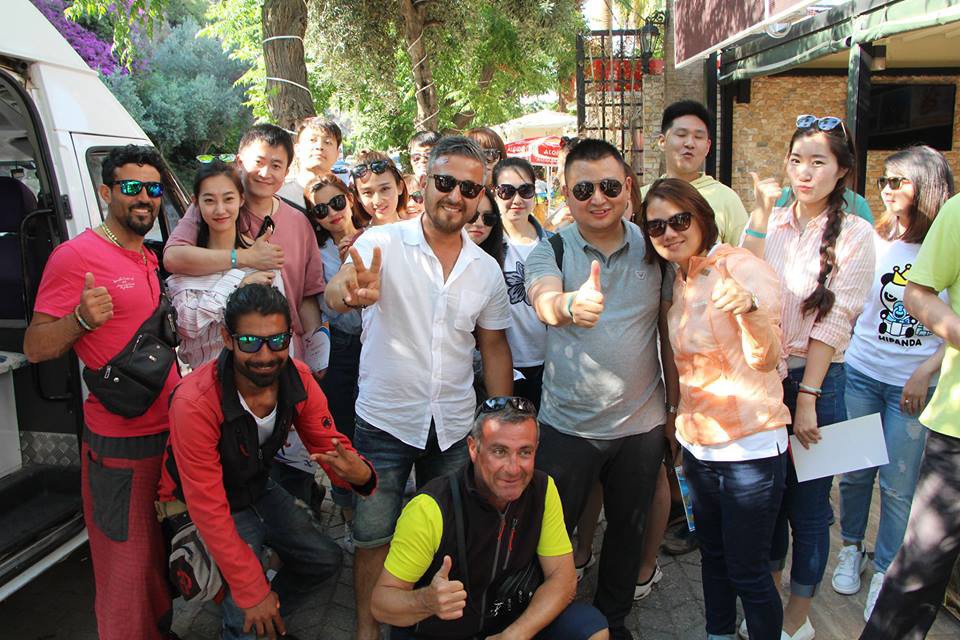 Yamaç Paraşütüne Çinli Turist İlgisi