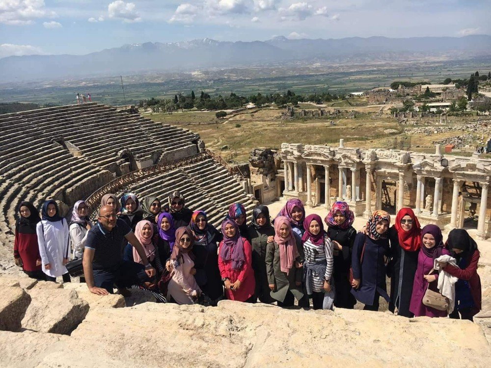 Pamukkale Belediyesi Simavlı Öğrencileri Konuk Etti