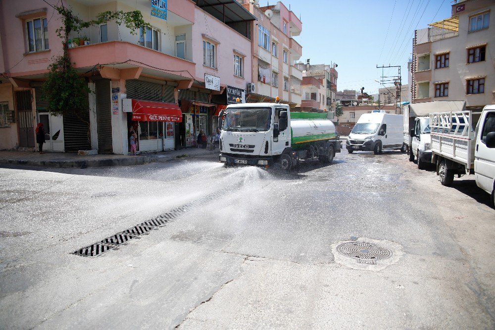 Şehitkamil’in Hızır Ekibi Bayram Temizliğine Başladı