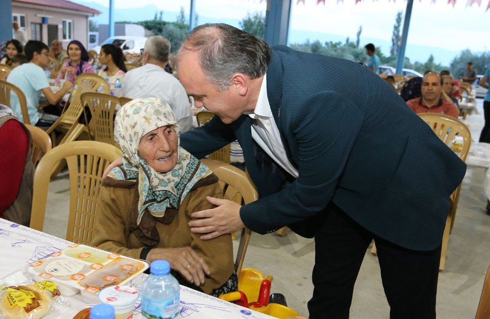 Pamukkale Belediyesi’nden Akköy’de 2 Bin Kişilik İftar