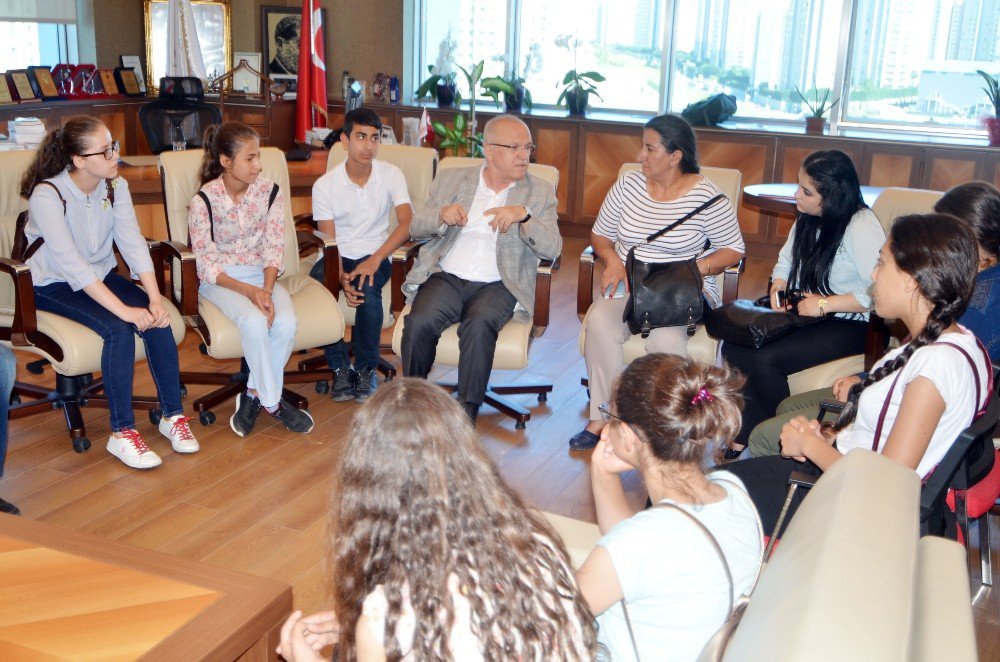 Ataşehir Belediyesi, Teog Birincilerini Ağırladı