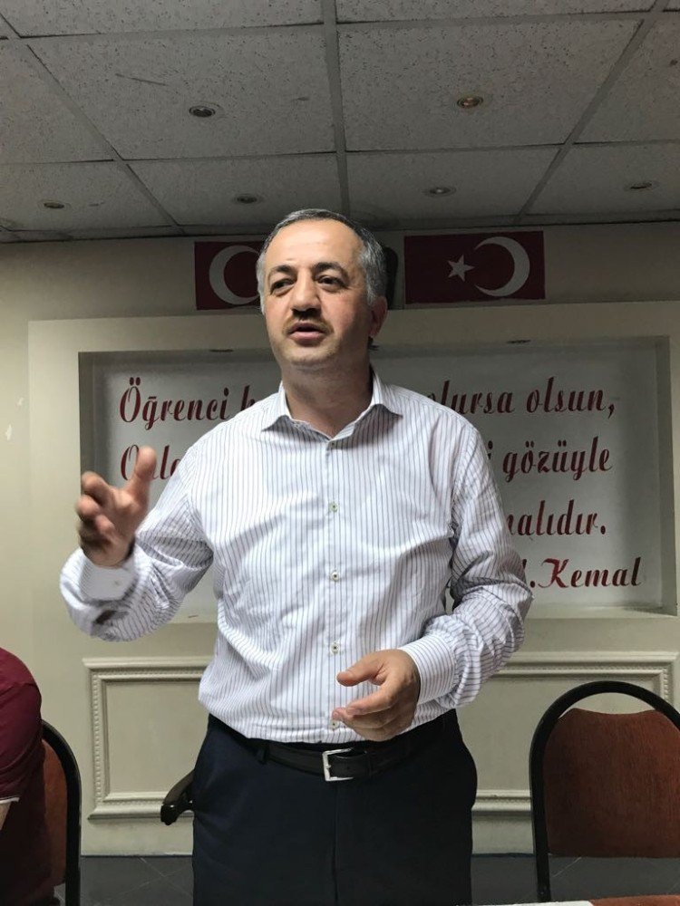 Kara’dan Öğretmen Strateji Belgesine Tepki