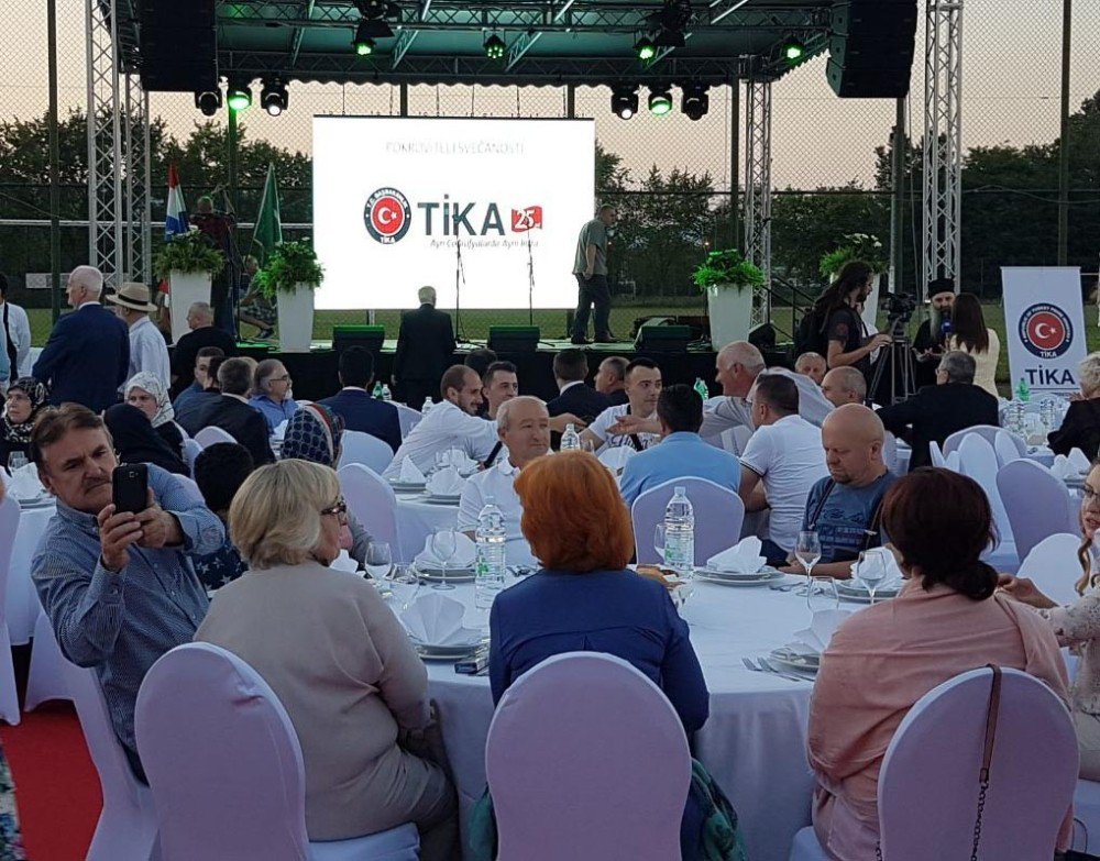 Tika’dan Zagreb’de Bin 500 Kişiye İftar