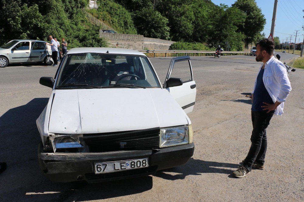 Ereğli’de İki Otomobil Çarpıştı: 1 Yaralı