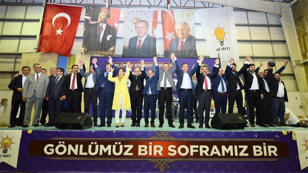 Ak Parti’den Birlik Ve Vefa İftarı