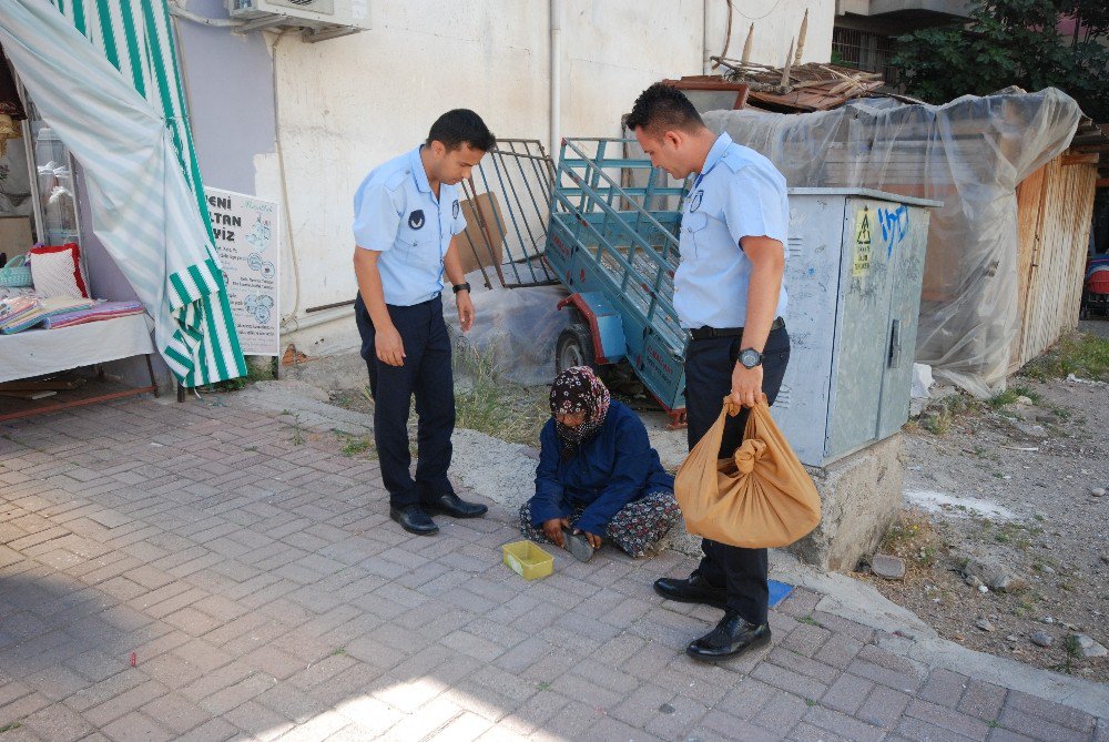 Kumluca’da Zabıtadan Dilenci Operasyonu