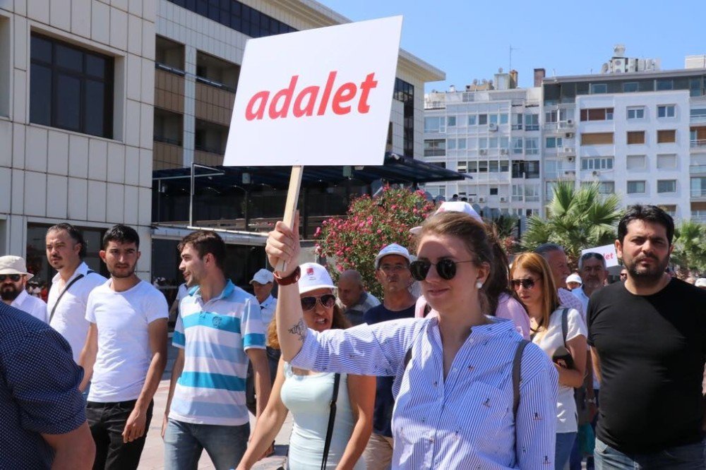 Adalet Yürüyüşü İzmir’den De Başladı