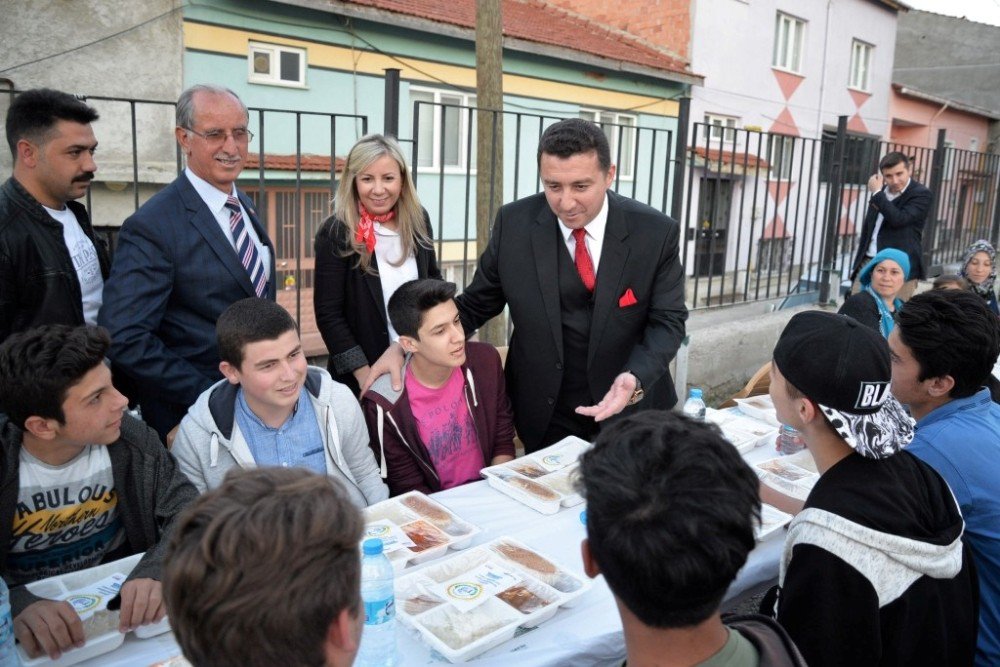 Gönül Sofrası Yediler Mahallesi’nde Kuruldu