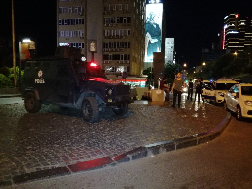 İstanbul Polisinden Mecidiyeköy’de Uygulama