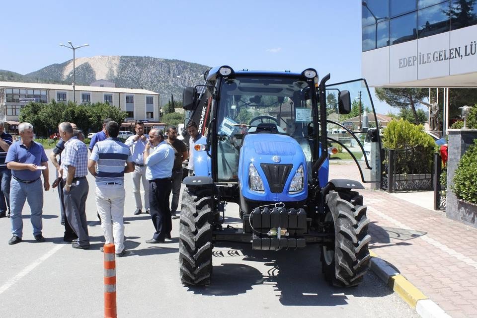 Vezirhan Belediyesi Araç Filosuna Yeni Araç Eklendi