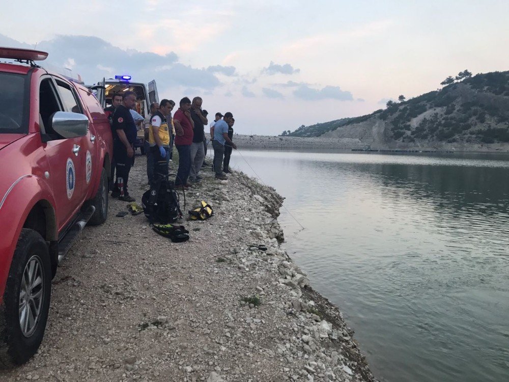 Yüzme Bilmeyen Genci Balık Sevdası Ölüme Götürdü