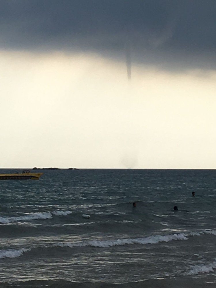 Alanya’da Çıkan Hortum 5 Dakika Sürdü