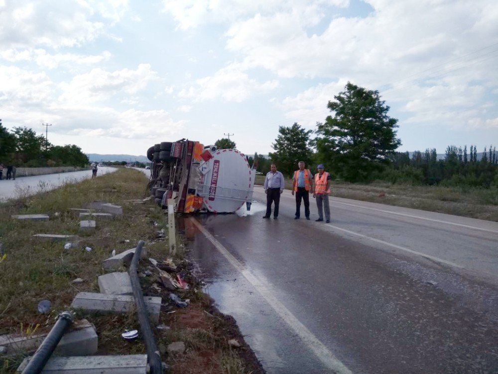 Mazot Yüklük Tanker, Yolda Yan Yattı