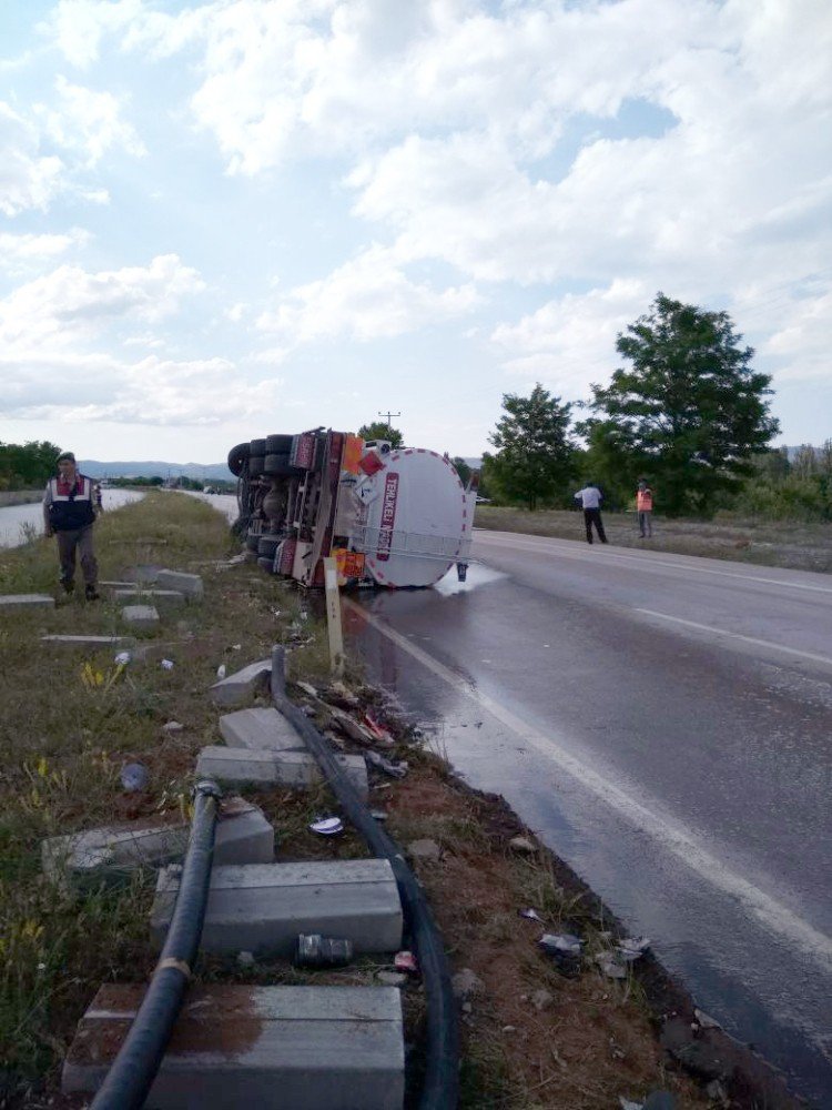 Mazot Yüklük Tanker, Yolda Yan Yattı