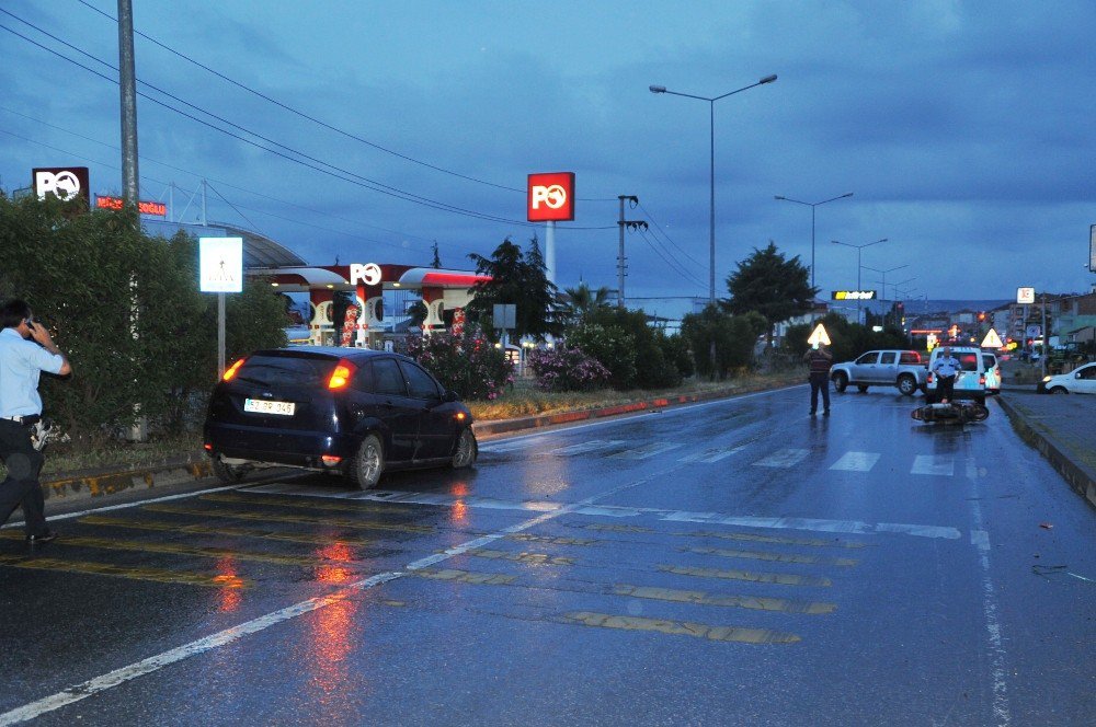 Otomobilin Çarptığı Motosiklet Sürücüsü Ağır Yaralandı