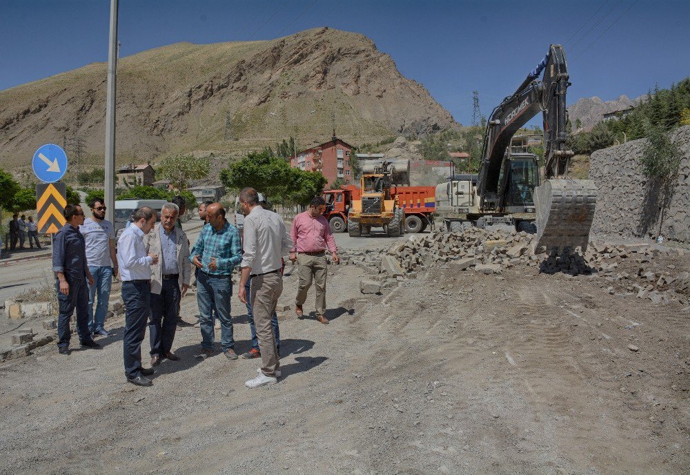 Hakkari’nin Asırlık Sorunları Çözülüyor