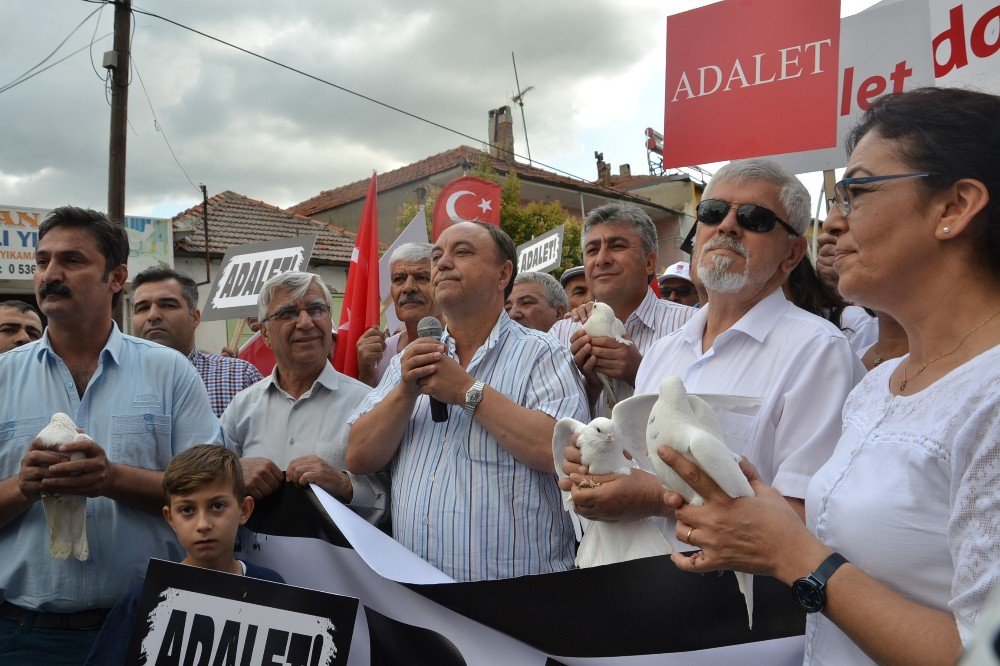 İzmir Chp, "Adalet Yürüyüşü"ne Saruhanlı’da Devam Etti