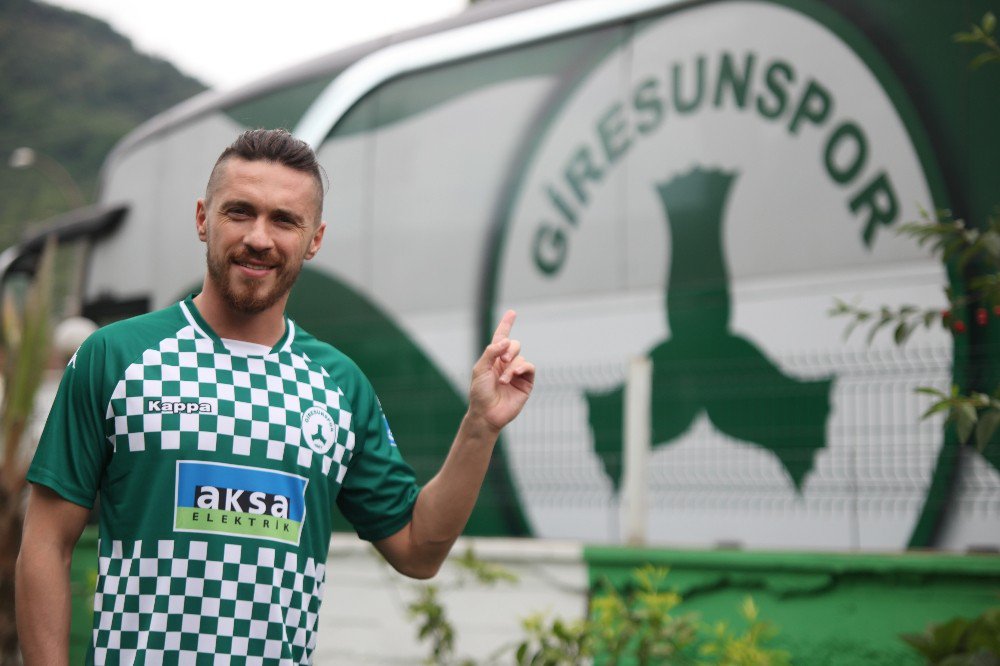 Giresunspor, Gökhan Süzen’e İmza Attırdı