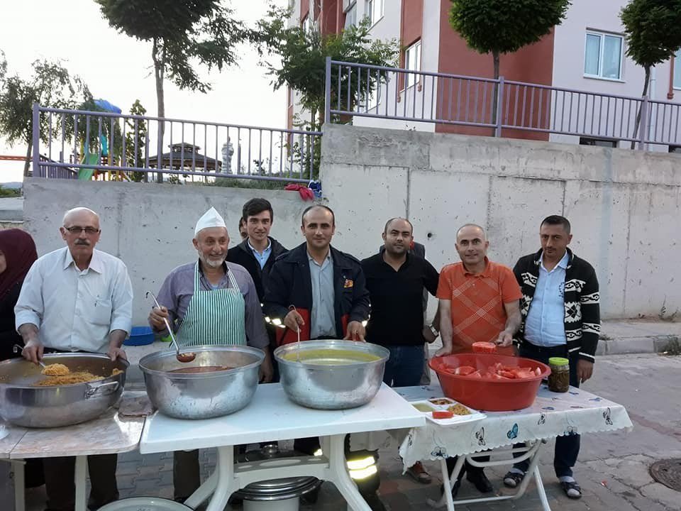 Hisarcık Deprem Konutlarında Toplu İftar