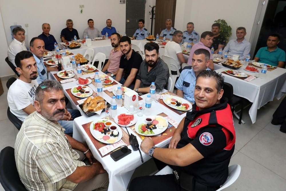 Başkan Tütüncü Sahuru Karakolda Yaptı