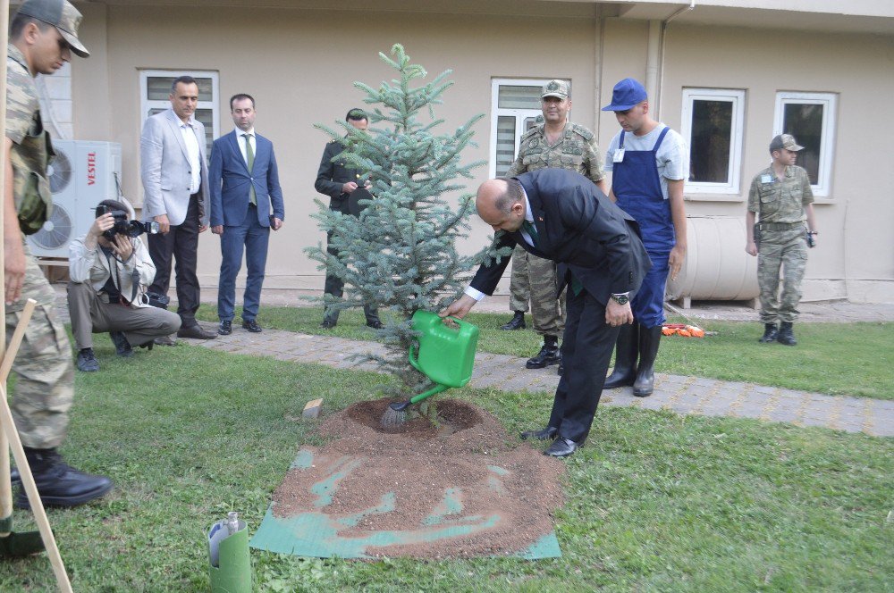 Bakan Işık’tan Mardin’de Can Suyu Verdi