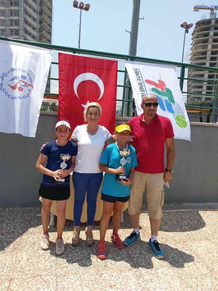 Mersin’de Düzenlenen 12 Yaş Tenis Turnuvası Sona Erdi