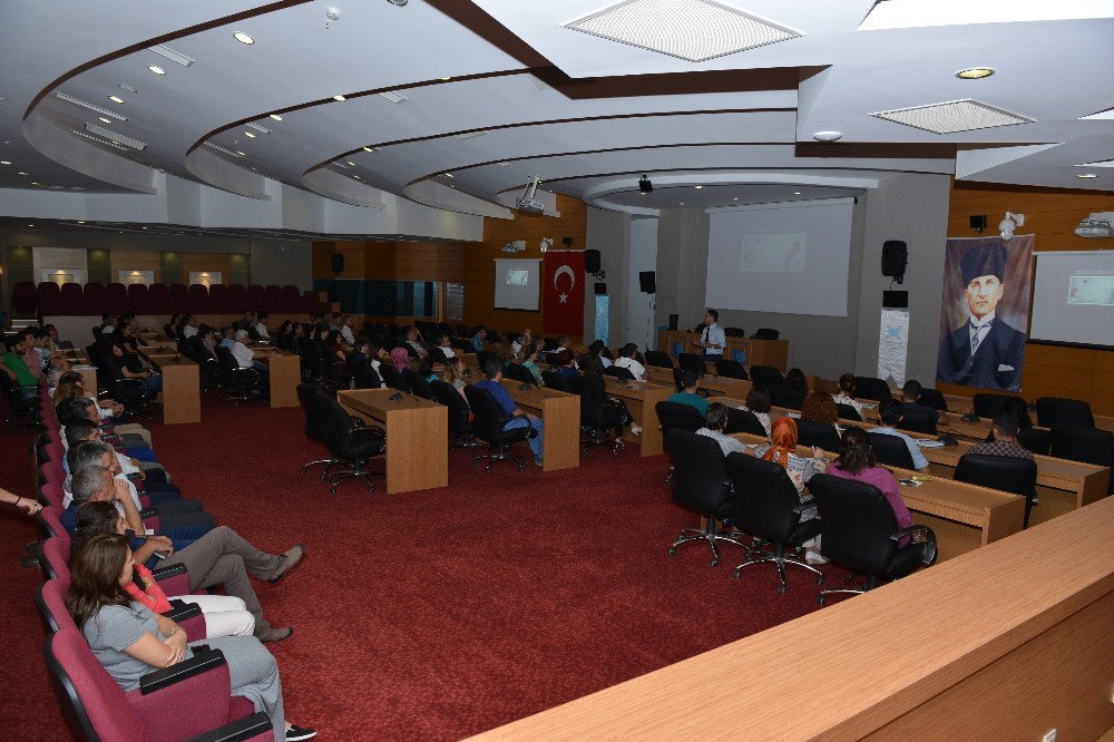 Tügva’dan Etkili İletişim Ve Hitabet Konferansı