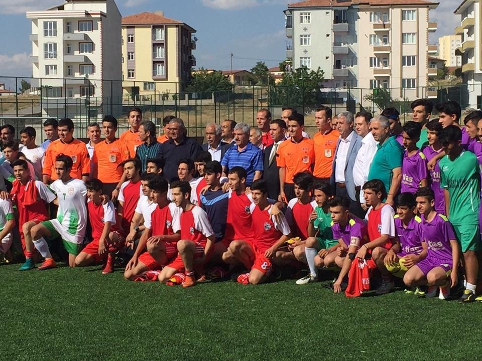 23.yeşilyurt Kültür, Kiraz Ve Spor Festivali Futbol Müsabakaları Başladı