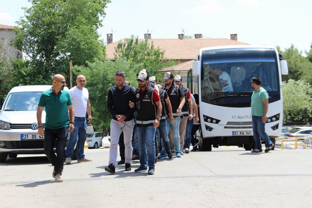 Diyarbakır Merkezli 8 İlde Dev Dolandırıcılık Operasyonu