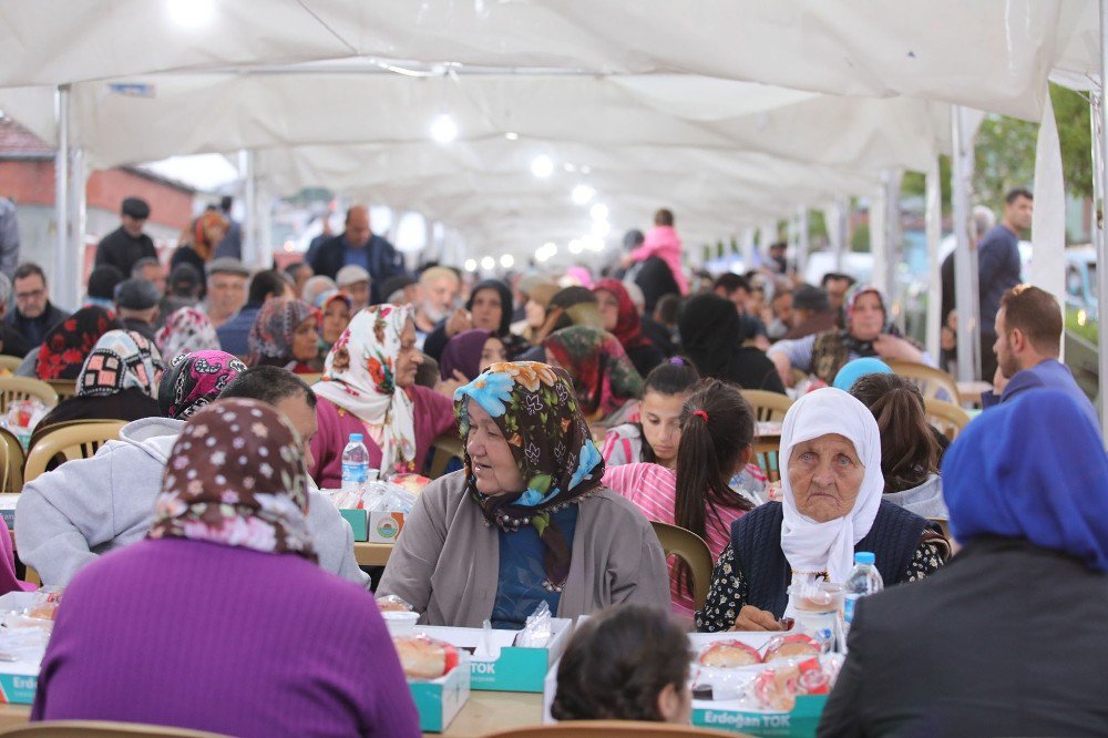 Tok: “İlkadım’daki Dönüşüm Şehre Değer Katacak”