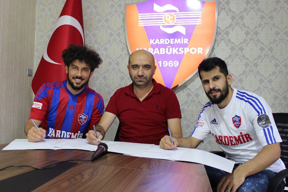 Karabükspor, İç Transferde 2 Oyuncu İle Sözleşme İmzaladı