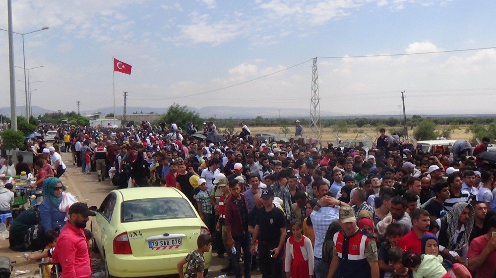 Kilis’teki Suriyeli Mülteciler Ülkelerine Dönmek İstiyor