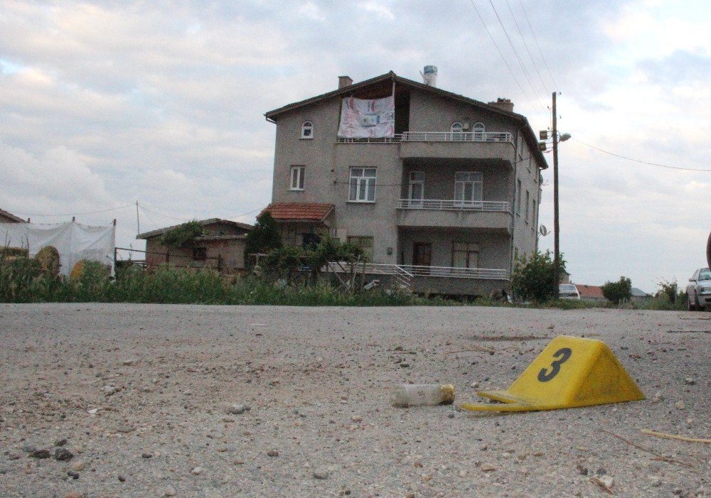 Konya’da Alacak Verecek Kavgası Kanlı Bitti: 3 Yaralı