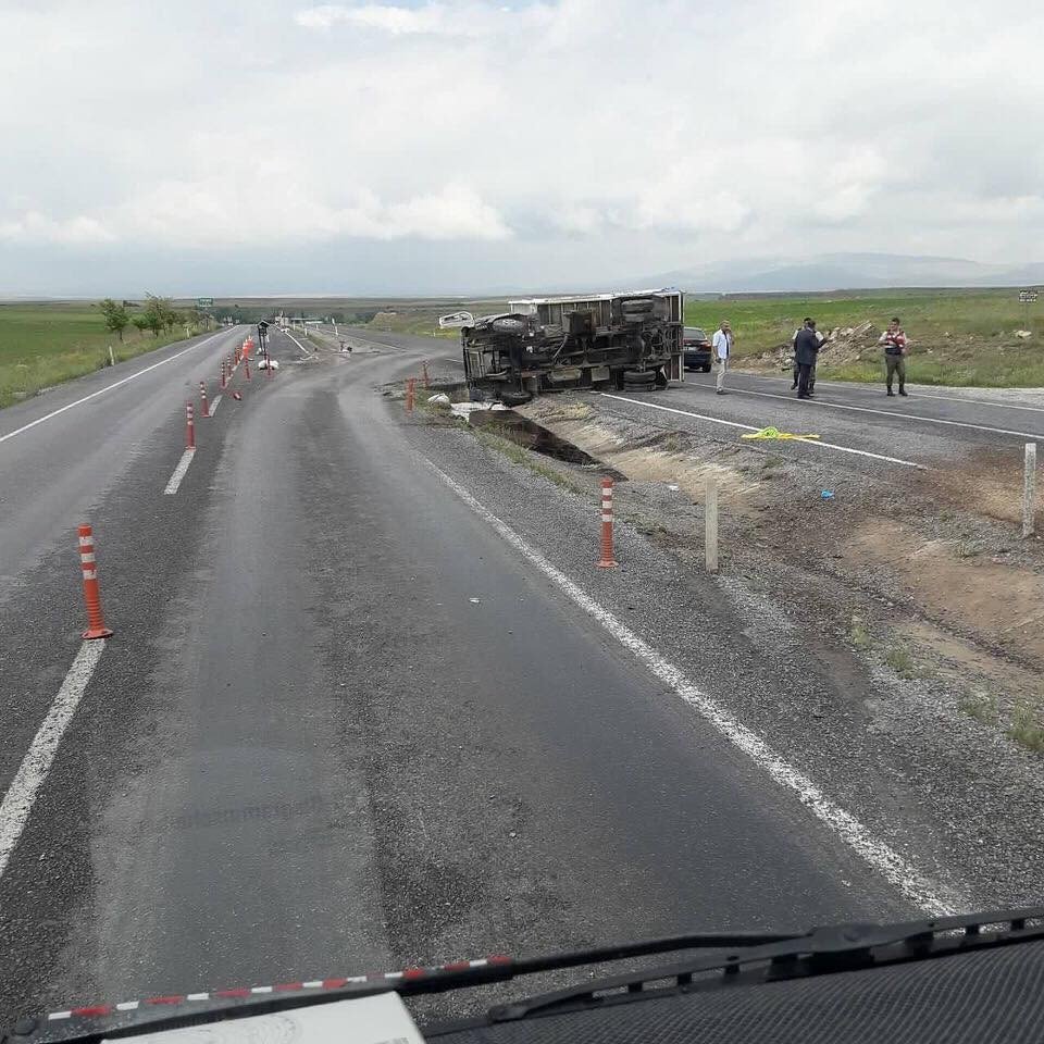 Pınarbaşı Yolunda Kaza: 1 Ölü