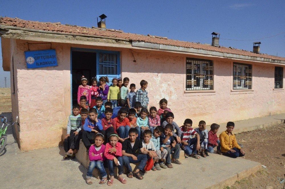 Öğrencileri, Tunceli’de Kaçırılan Necmettin Öğretmeni Bekliyor