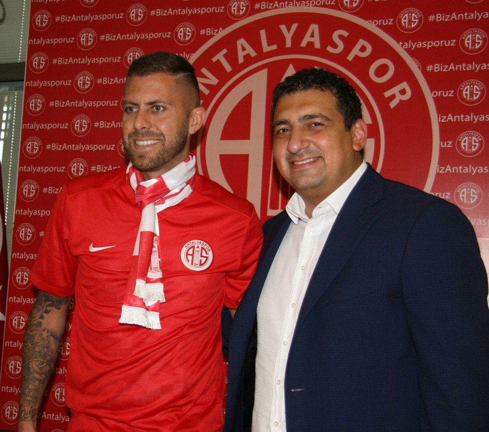 Antalyaspor’da Jeremy Menez İmzaladı