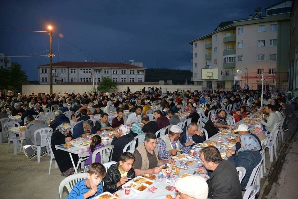 Başkan Yağcı İftar Programlarına Katıldı